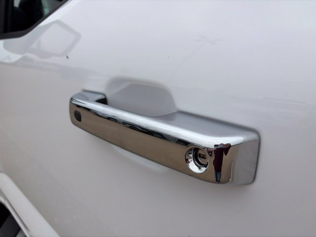 Used 2022 White Ford XL image 56