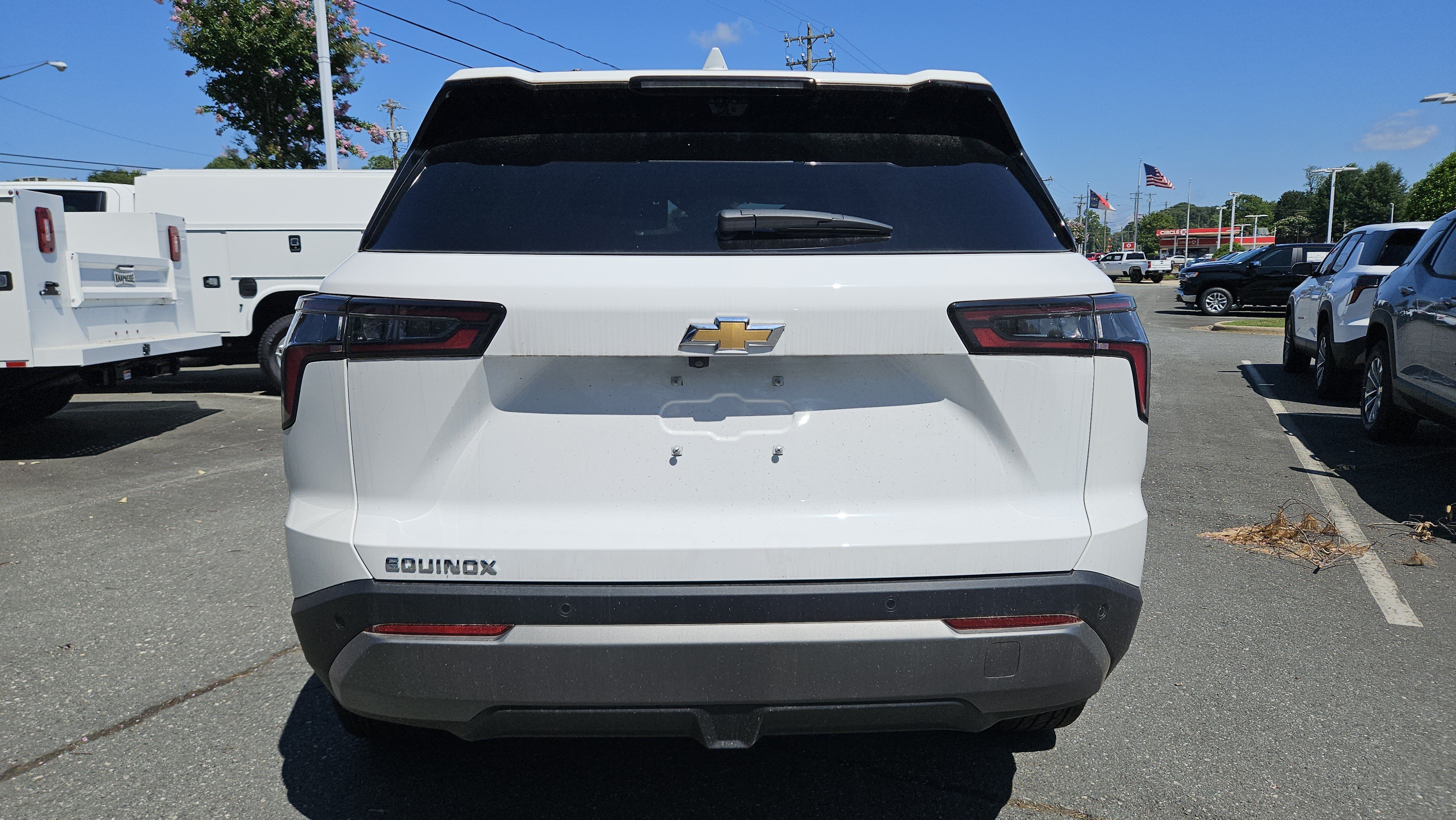 New 2026 Summit White Chevrolet LT image 4