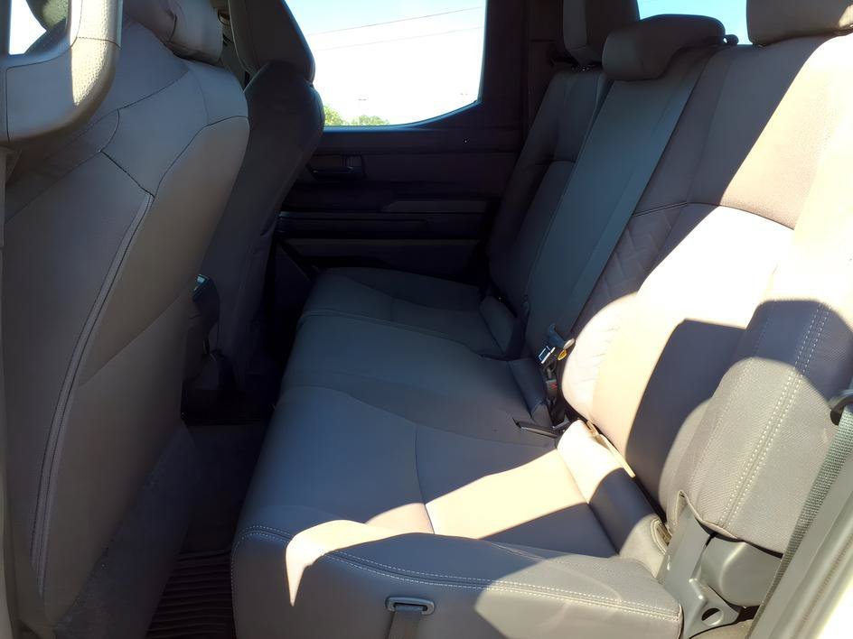 Used 2025 Ice Cap Toyota SR5 image 12
