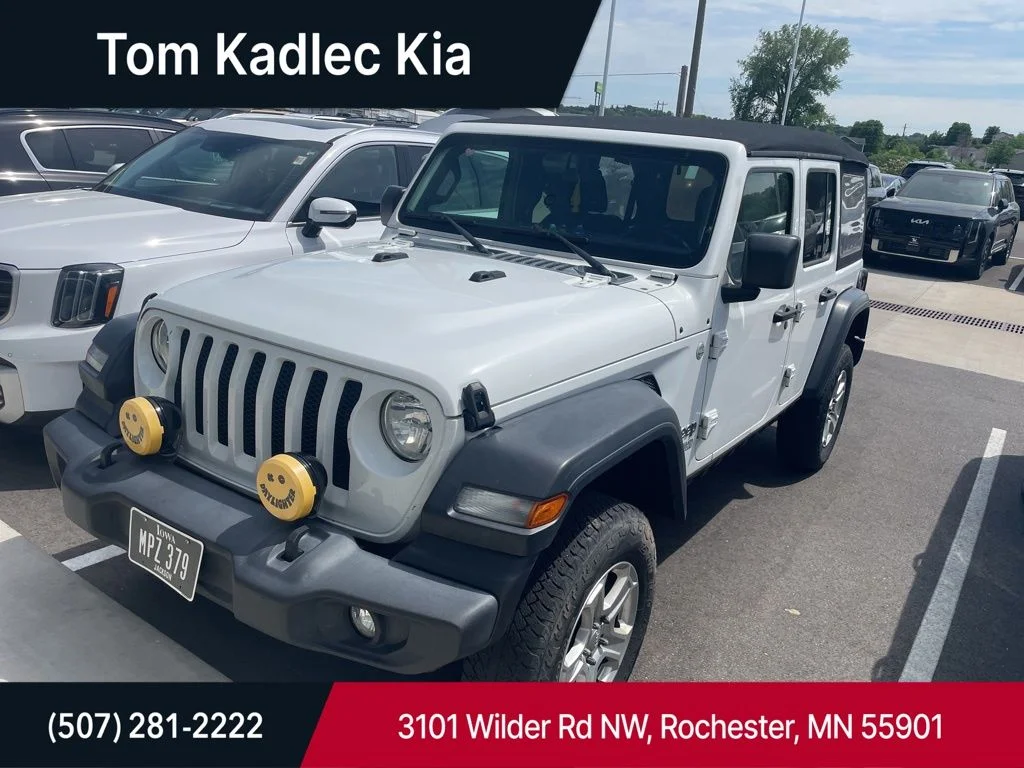 2018 Jeep Wrangler Sport S's photo