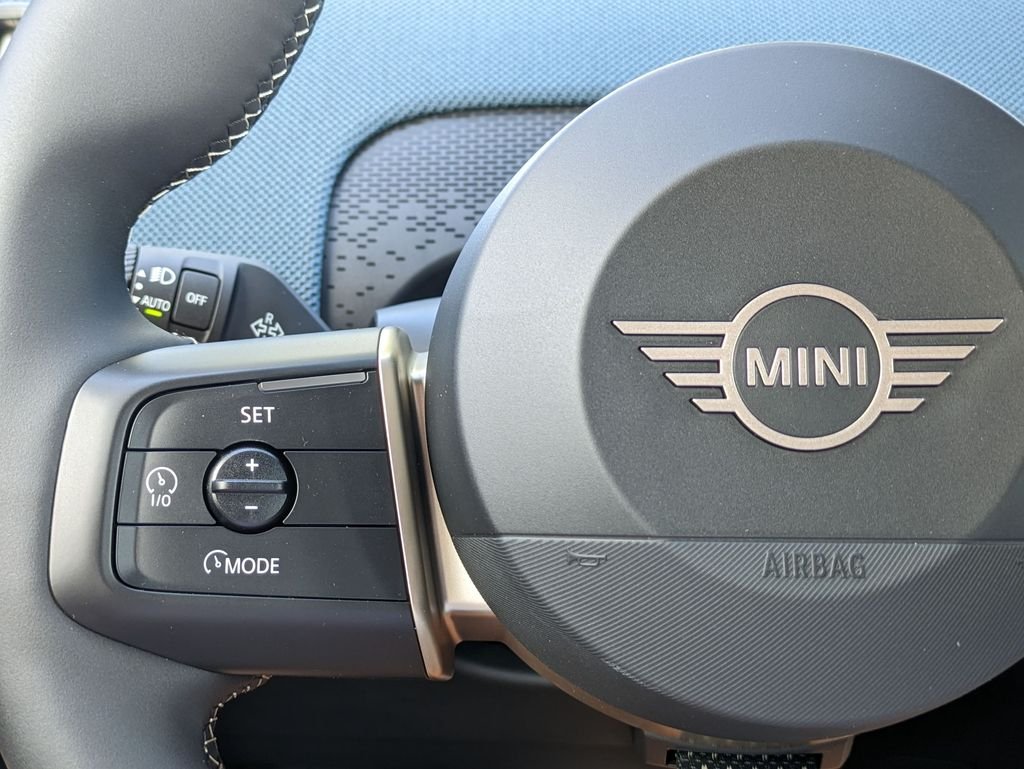 2025 MINI Countryman S - Photo 17