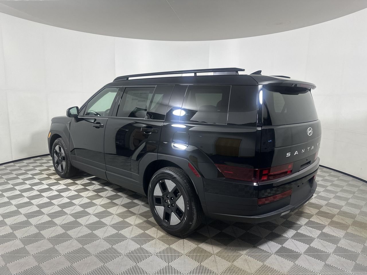 New 2026 Phantom Black Hyundai SEL image 5