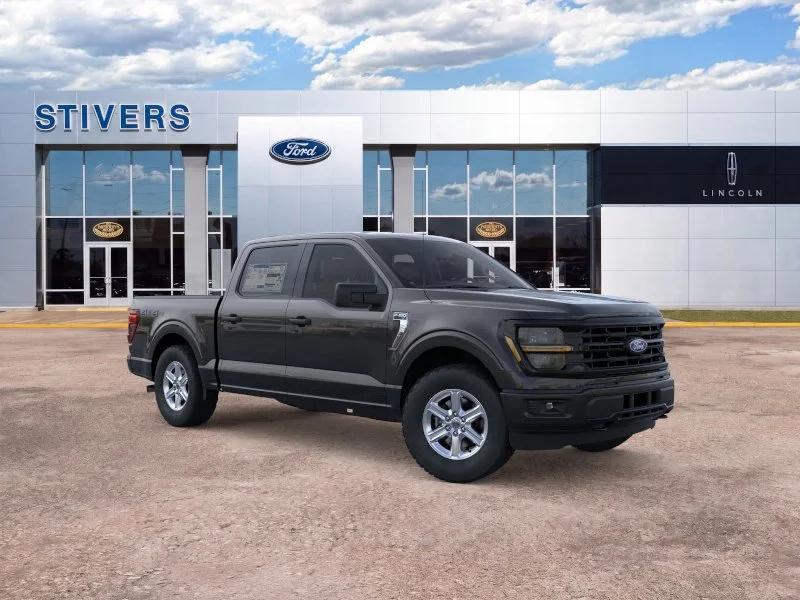 New 2026 Black Ford XLT image 1