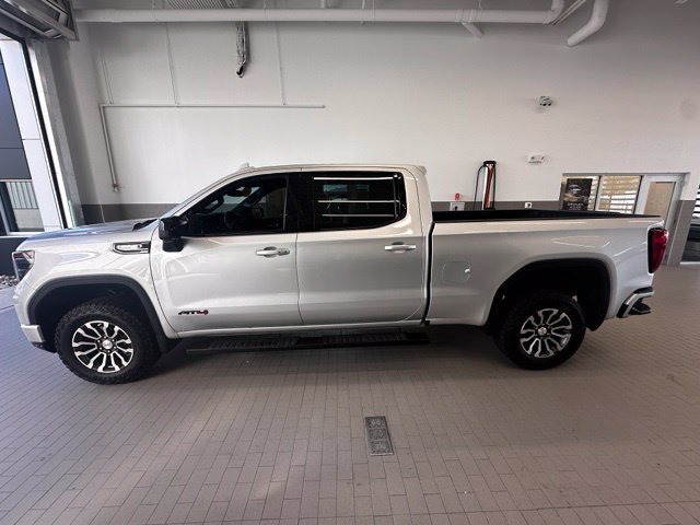 Used 2022 Silver GMC AT4 image 8