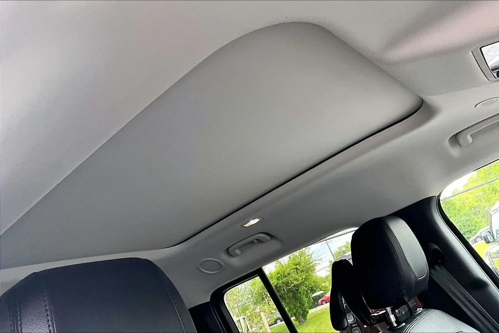 Certified Used 2024 Black Land Rover S image 17