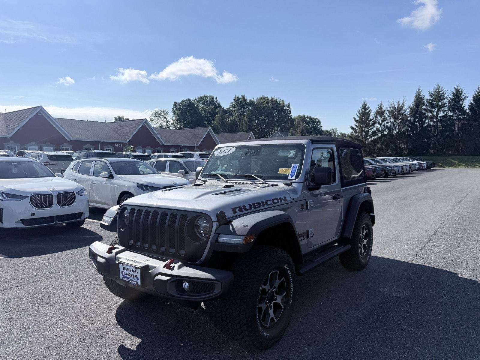 Used 2021 Billet Silver Metallic Clearcoat Jeep Rubicon image 3