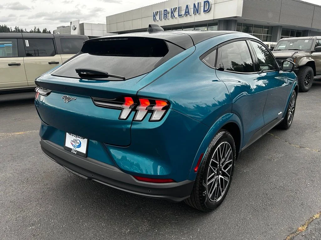 New 2026 Adriatic Blue Metallic Ford Premium image 8