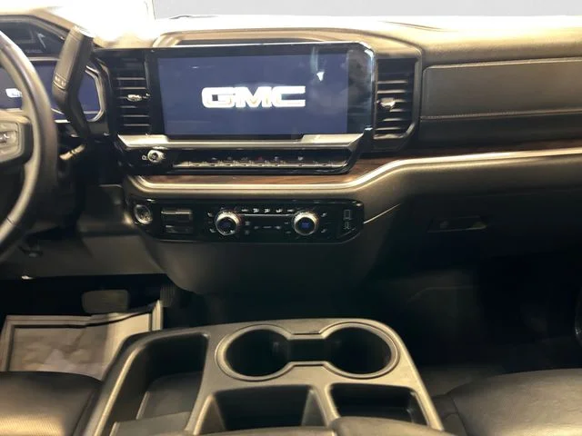 Used 2025 Black GMC SLT image 12