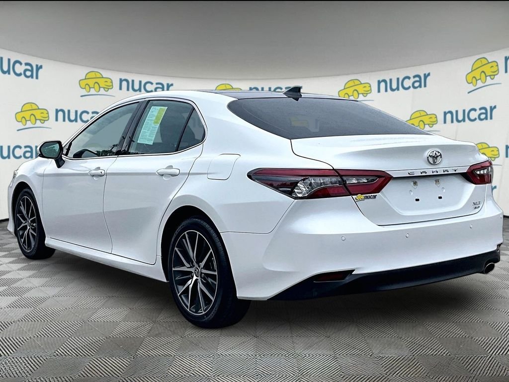 Used 2024 Beige Toyota XLE image 4