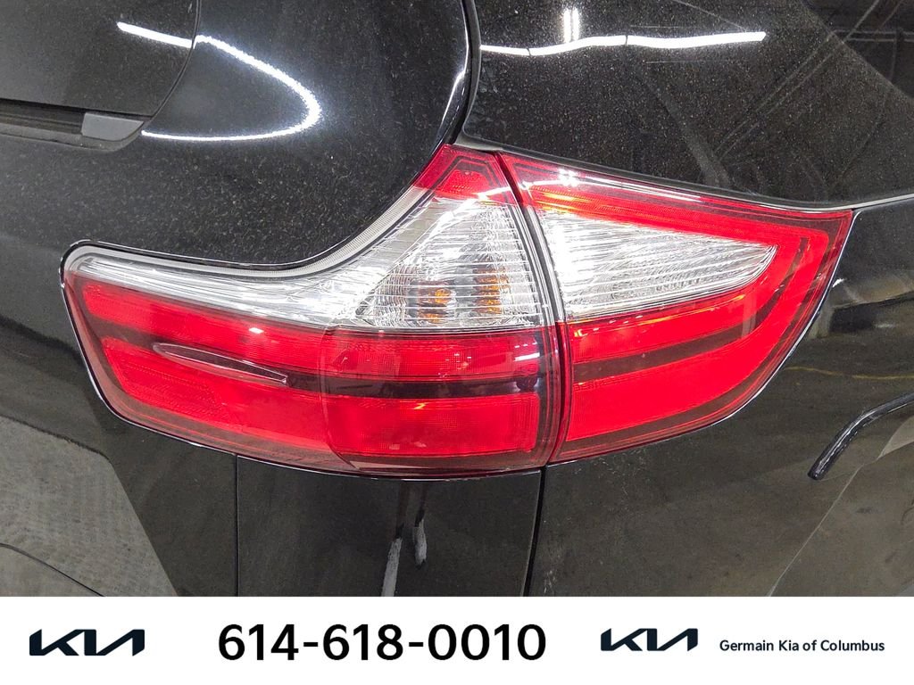 Used 2015 Black Toyota LE image 15