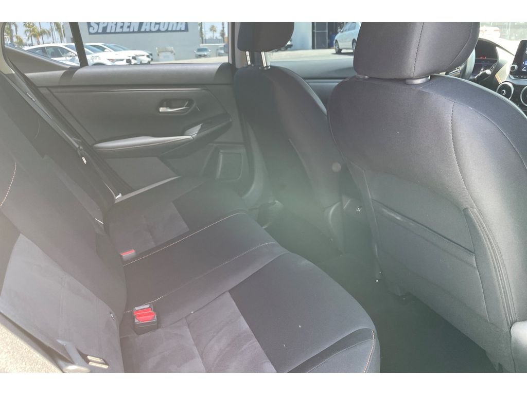 Used 2022 Aspen White TriCoat Pearl Nissan SR image 16
