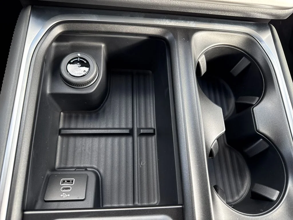 New 2026 Black Ford Active image 32