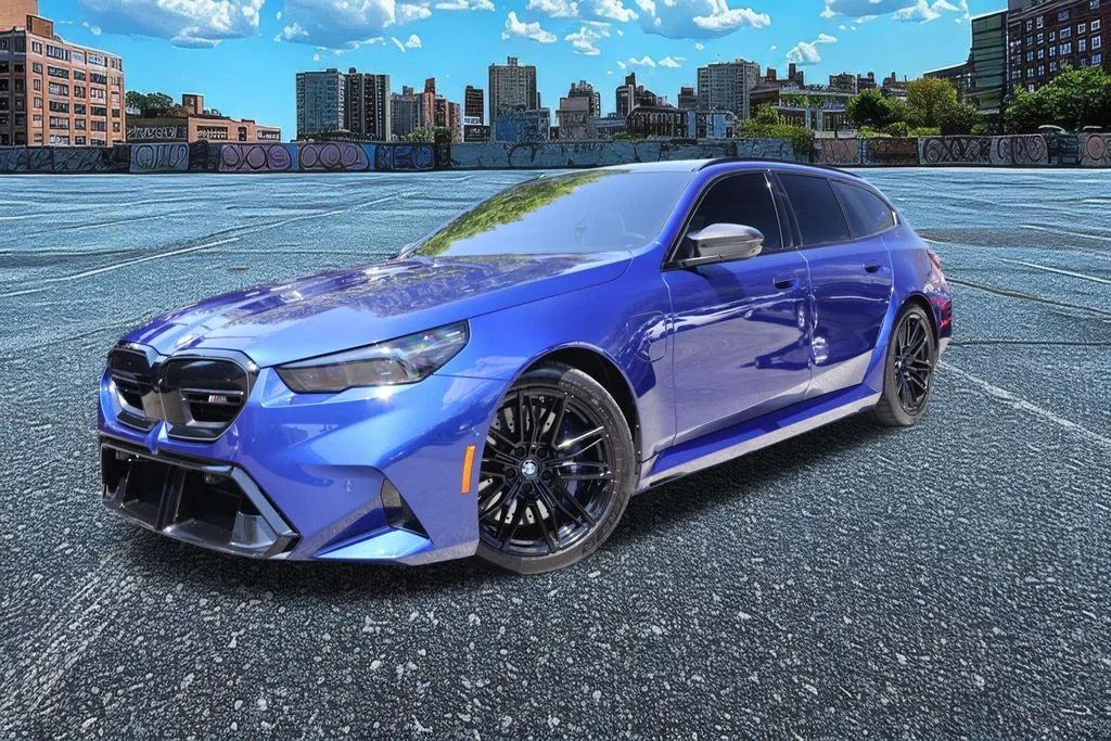 2026 BMW M5 M5 Touring's photo