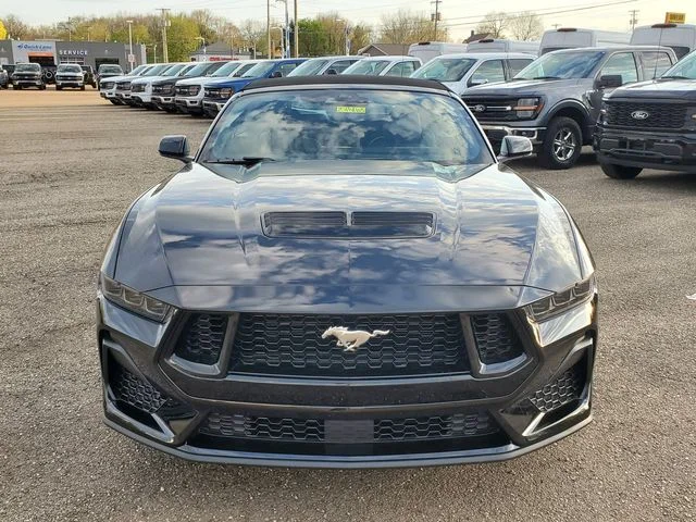 2025 Ford Mustang GT Premium Convertible - Photo 11