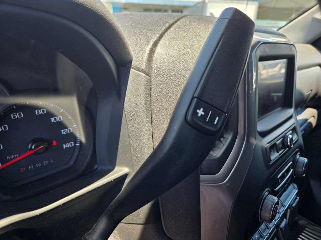 Used 2023 White Chevrolet Custom image 14