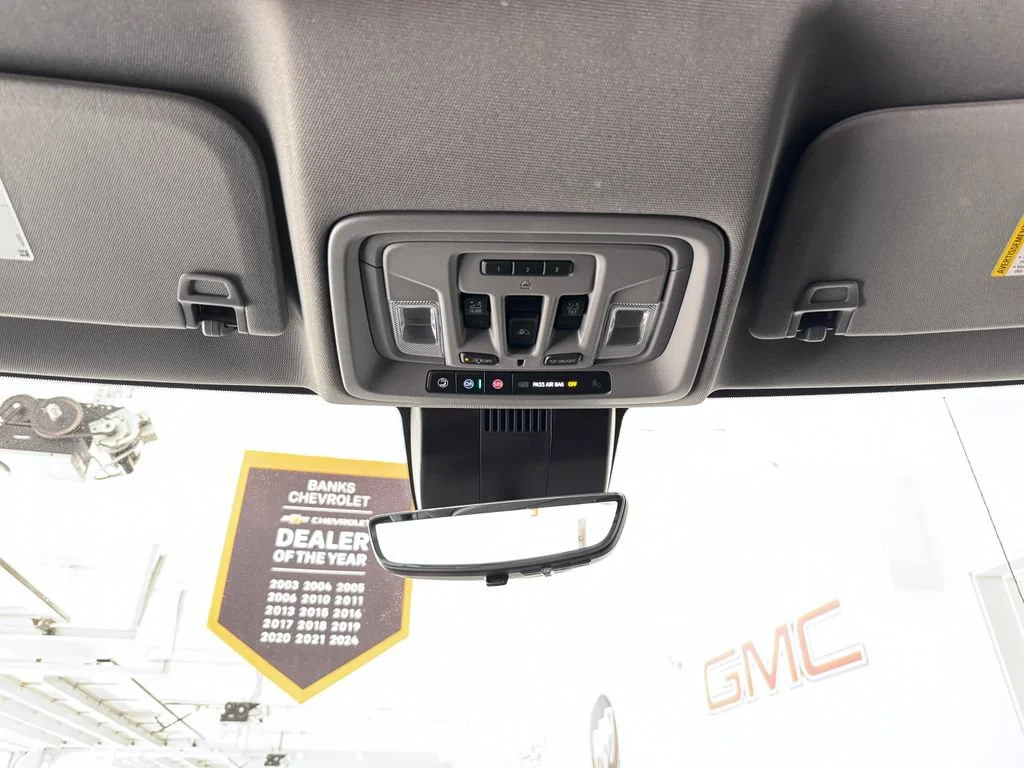 Used 2024 Downpour Metallic GMC Denali image 27
