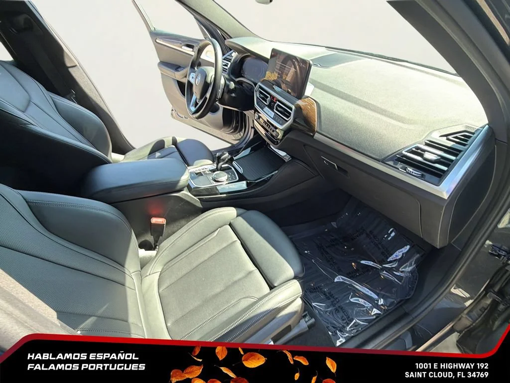 Used 2023  BMW xDrive30i image 33