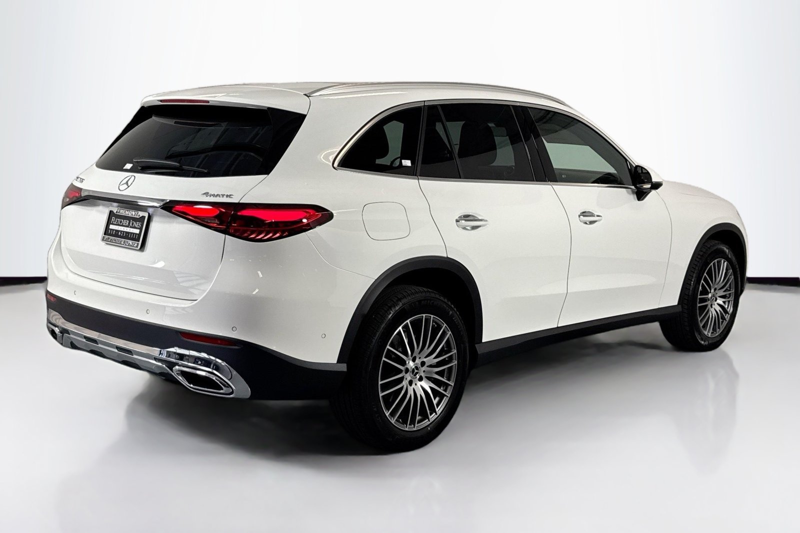 Certified Used 2026 Polar White Mercedes-Benz GLC 300 image 5