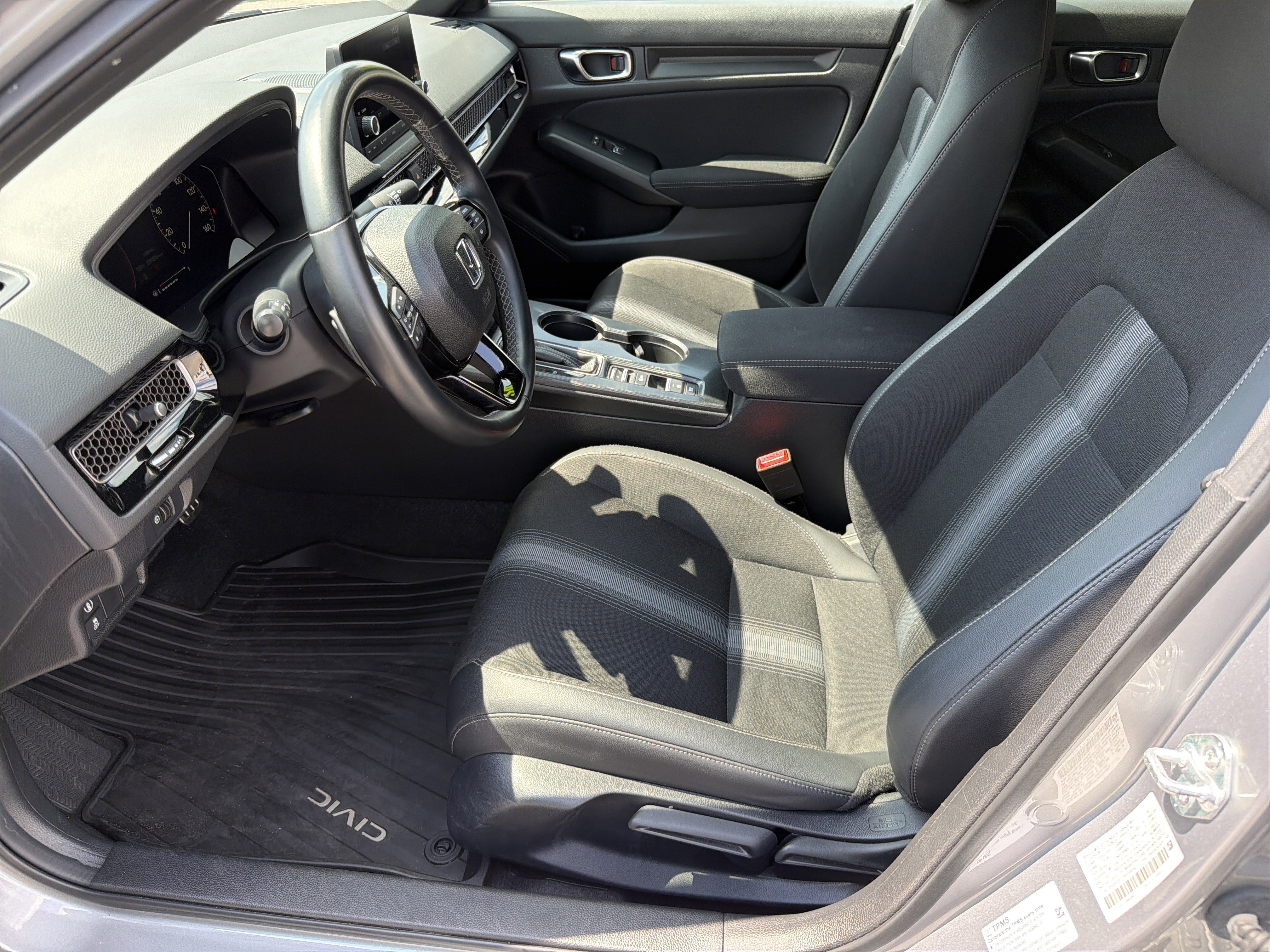 2024 Honda Civic Sport - Photo 18