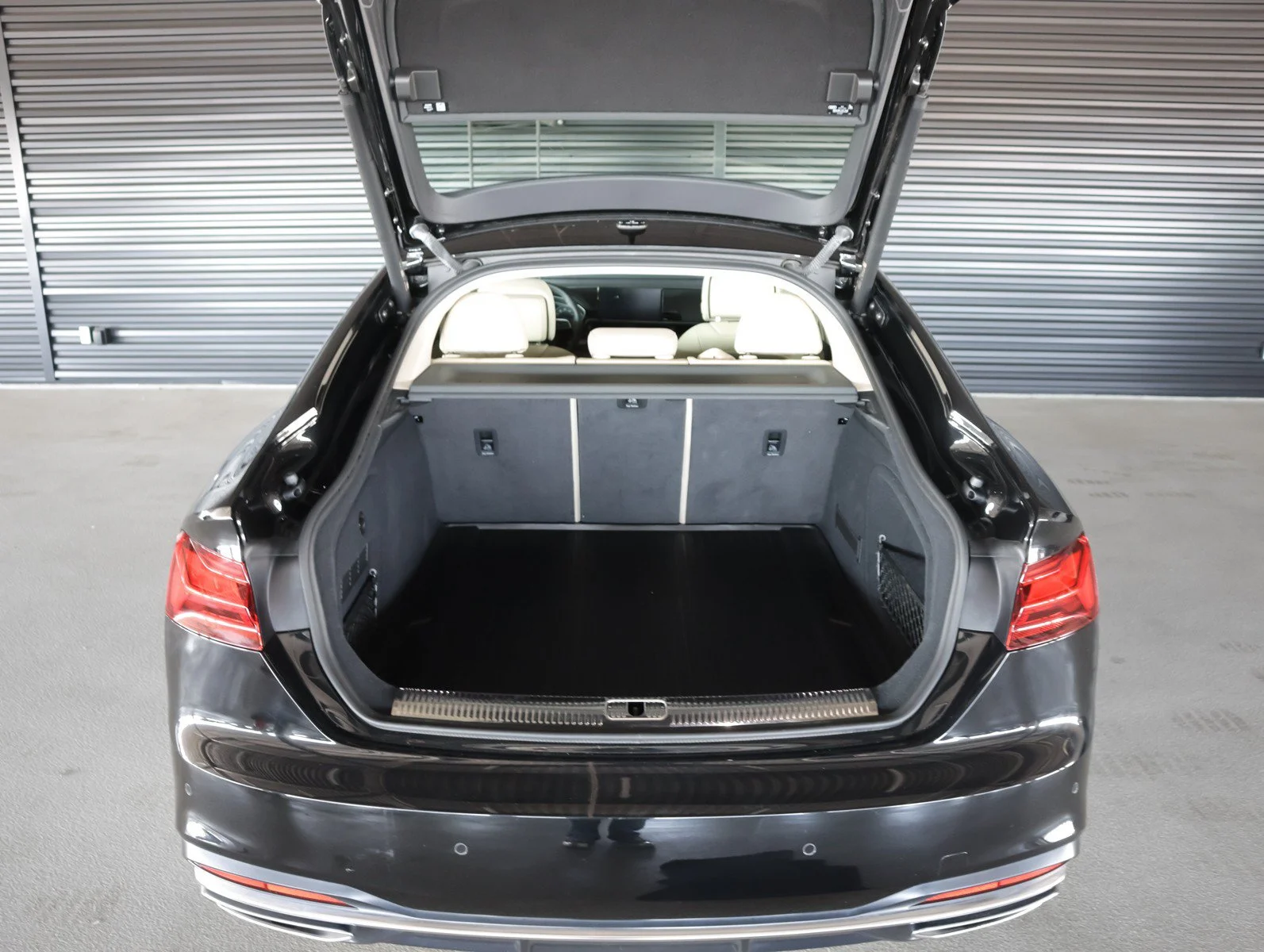 Used 2023 Mythos Black Metallic Audi Premium image 13