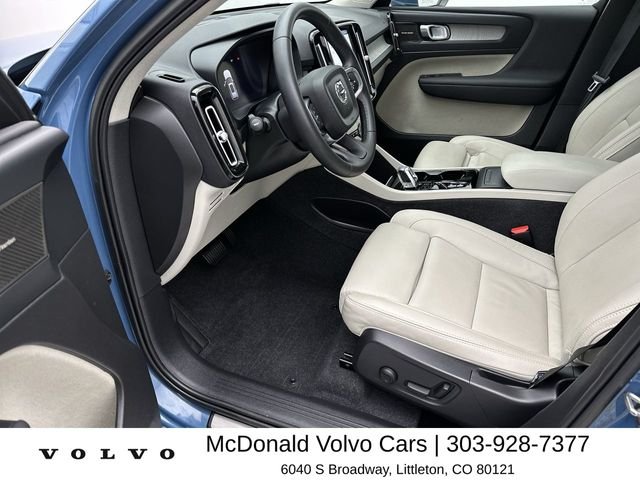Used 2023 Blue Volvo Ultimate image 11