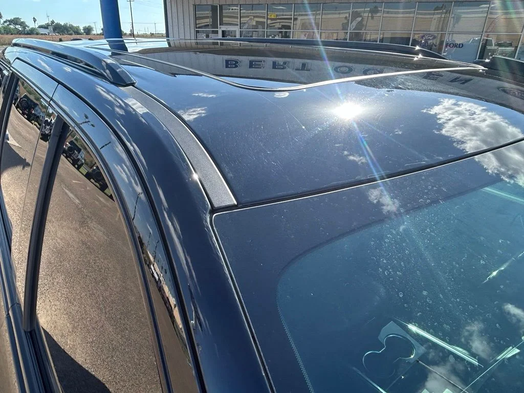 Used 2025 Black Chevrolet Z71 image 7