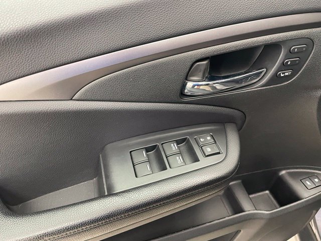 2020 Honda Pilot EX-L - Photo 10