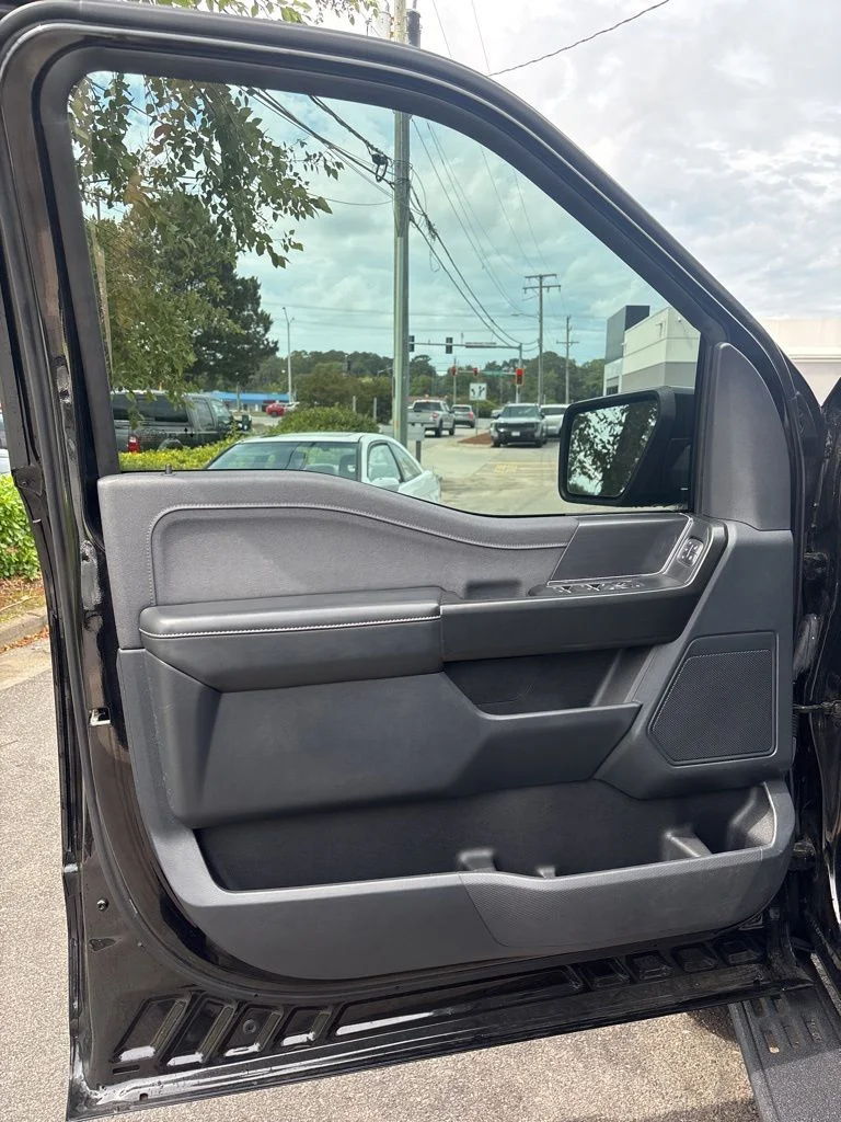 Used 2022 Black Ford Raptor image 10