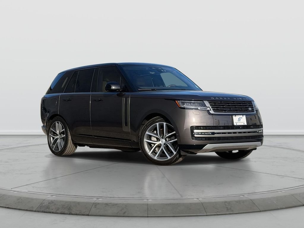 2025 Land Rover Range Rover SE