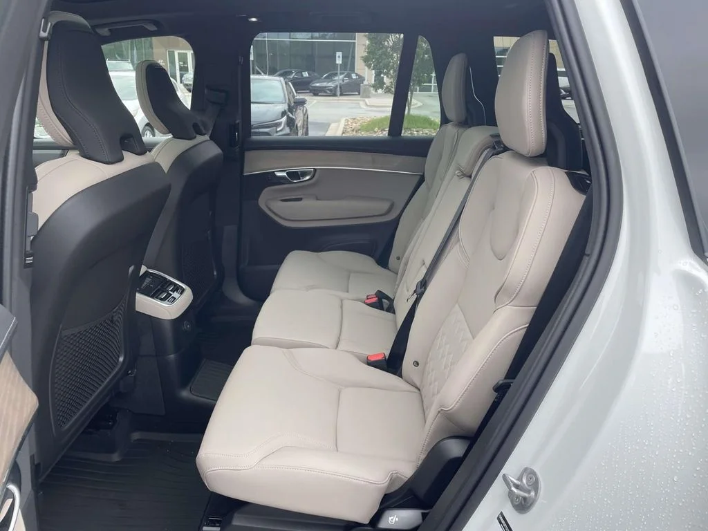 New 2026 Crystal White Pearl Volvo Plus image 3