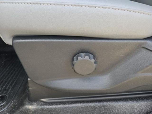 2025 Ford F-350 Super Duty Chassis Cab XL - Photo 30