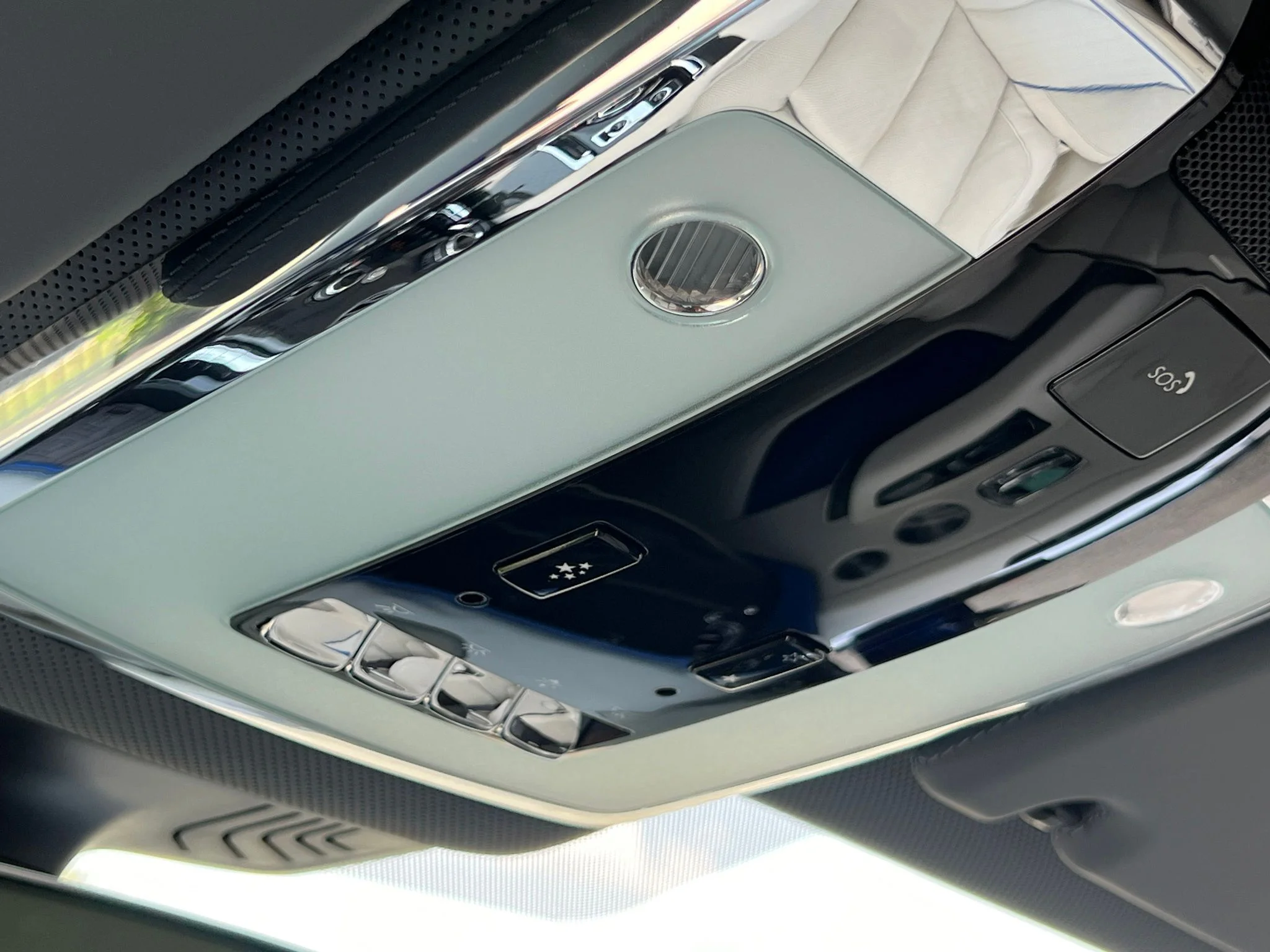 Used 2024 Blue Rolls-Royce Black Badge image 38
