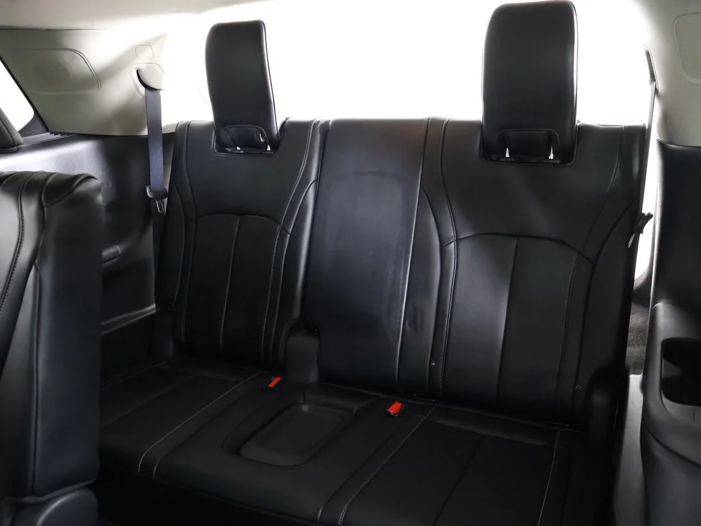 Used 2024 Mineral INFINITI LUXE image 42