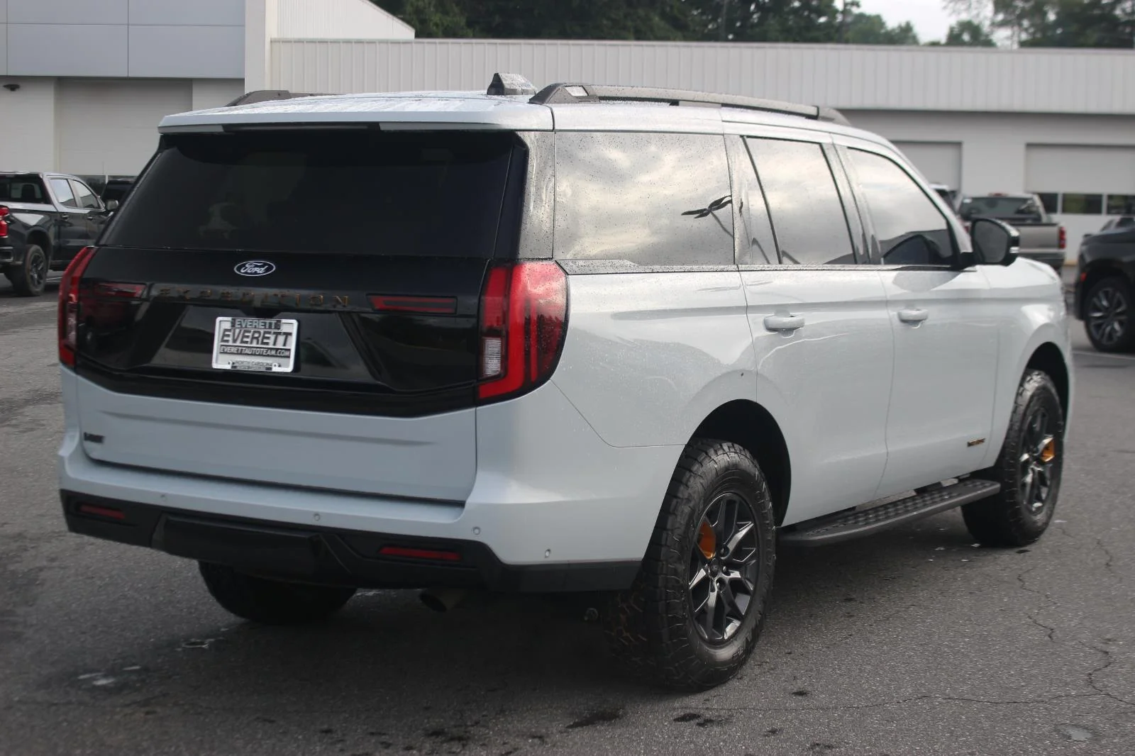 Used 2025 White Ford Tremor image 7