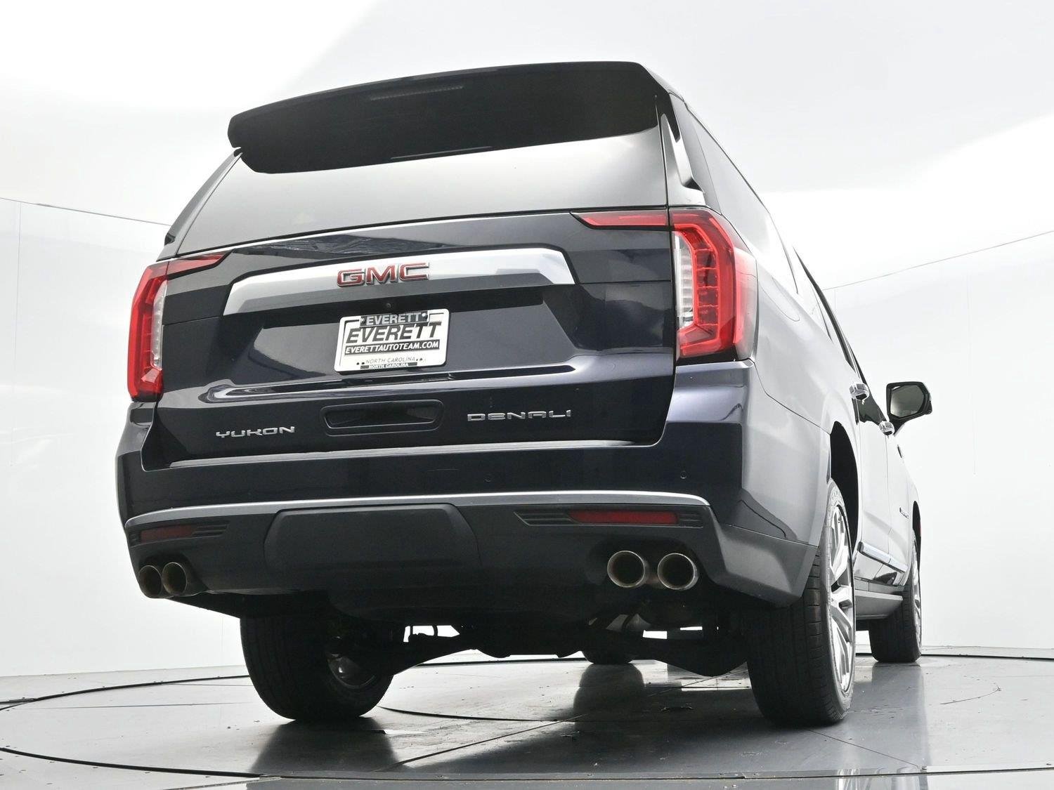 Used 2023 MIDNIGHT BLUE METALLIC GMC Denali image 56