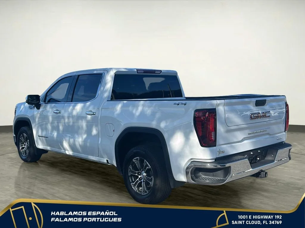 Certified Used 2024 Summit White GMC SLT image 4