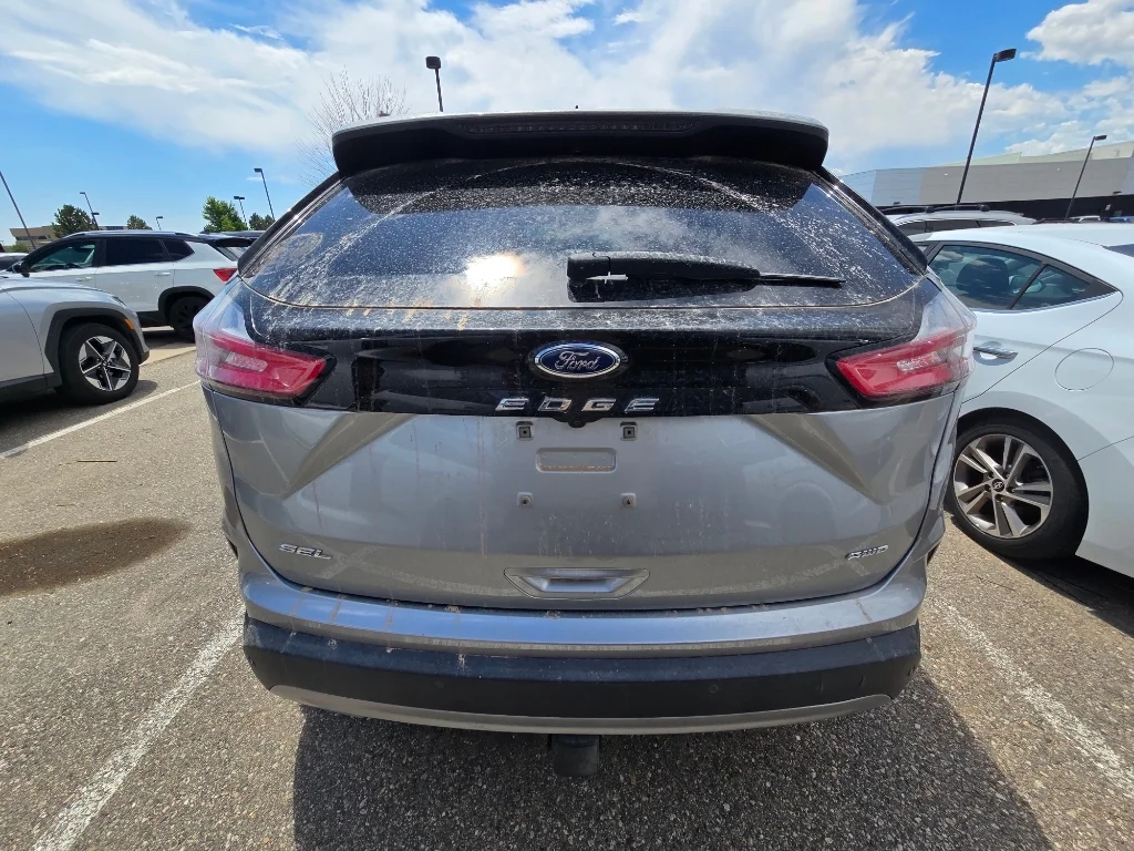 Used 2024 Iconic Silver Metallic Ford SEL image 15