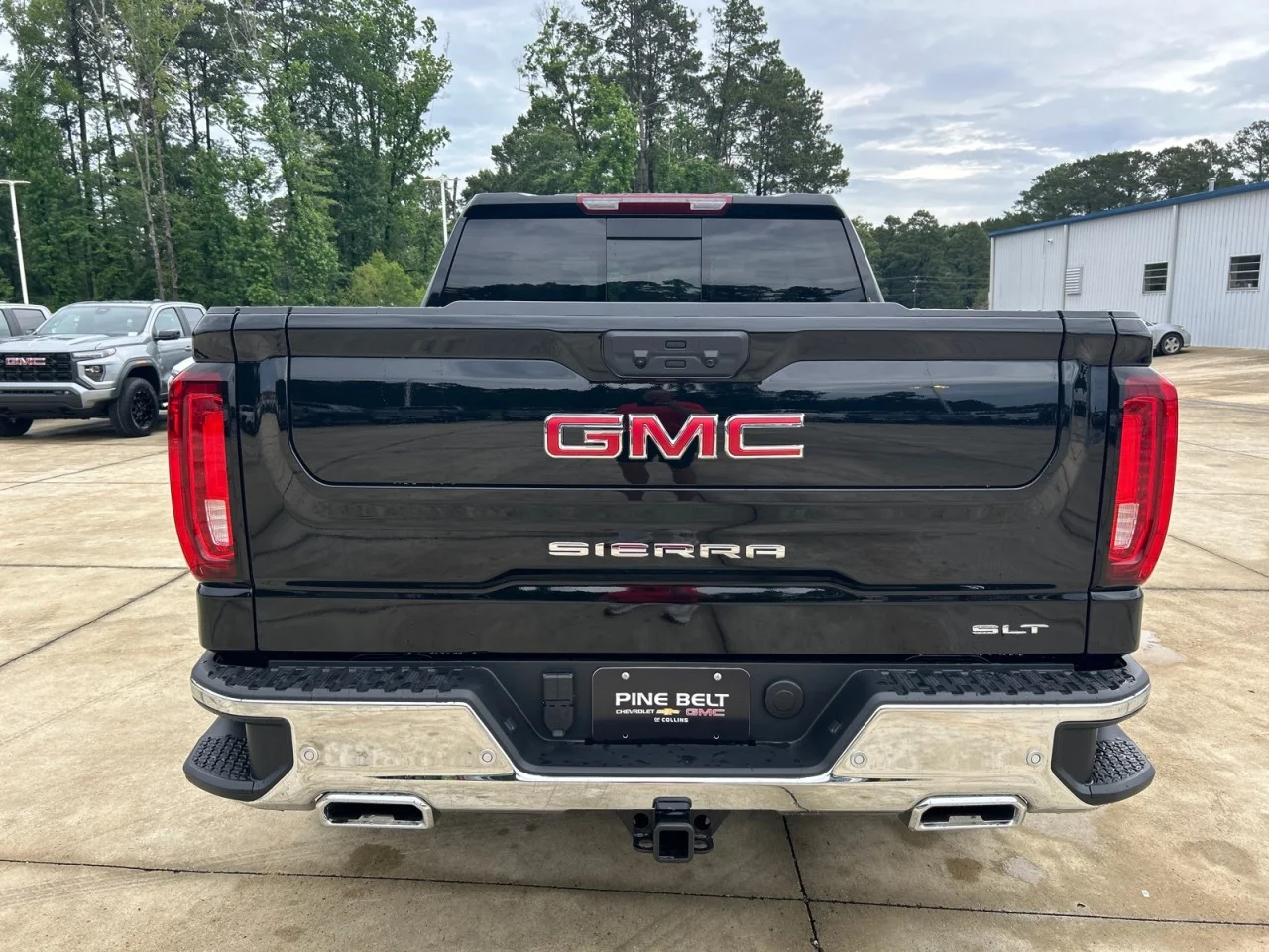 New 2026 Onyx Black GMC SLT image 6