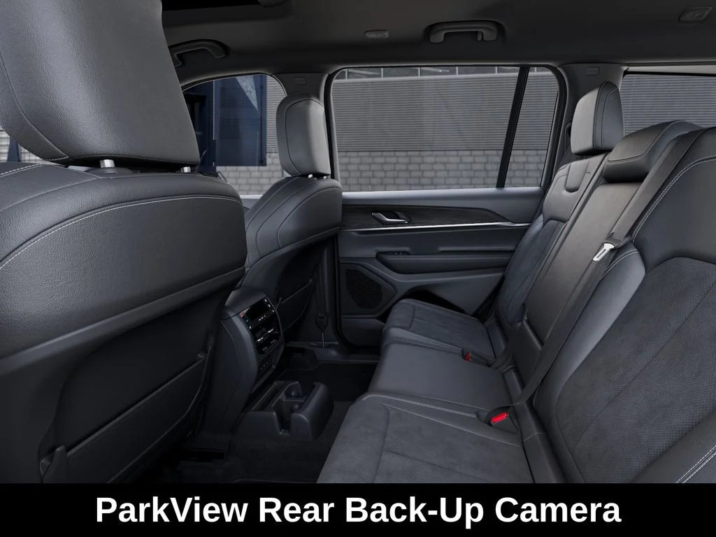 New 2026 Bright White Clear-Coat Exterior Paint Jeep Laredo Altitude image 23