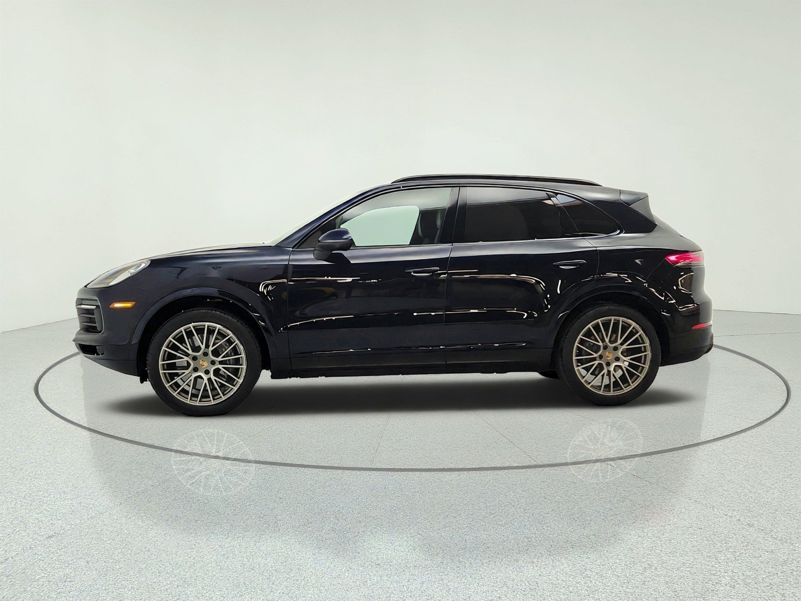 Used 2023 Moonlight Blue Metallic Porsche Platinum Edition image 9