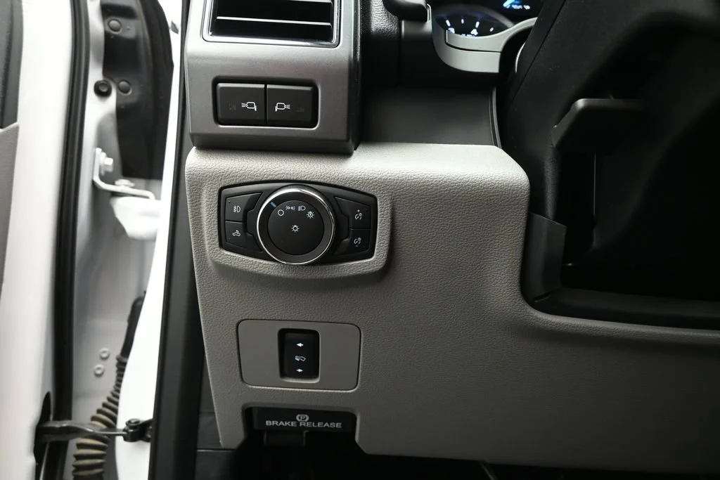 Certified Used 2020 White Ford XLT image 10
