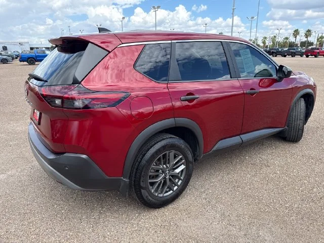 Used 2023 Red Nissan S image 7