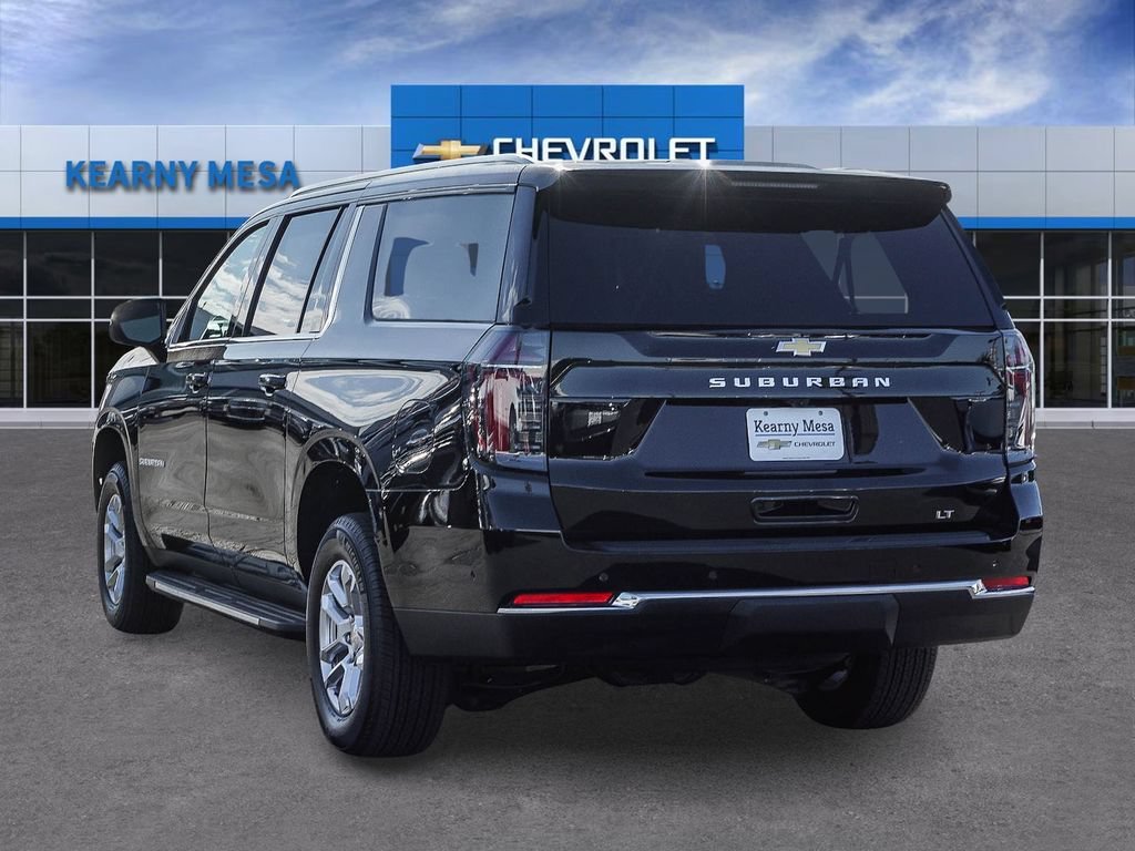 2026 Chevrolet Suburban LT - Photo 4