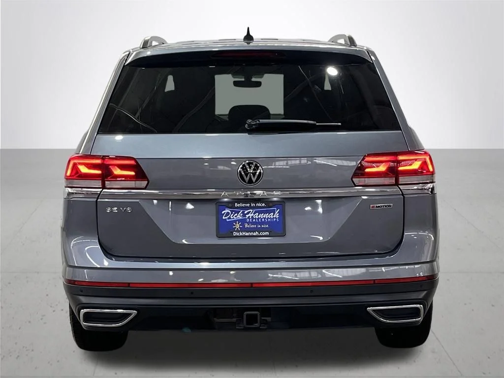 Used 2021 Gray Volkswagen 3.6L V6 SE w/Technology image 11