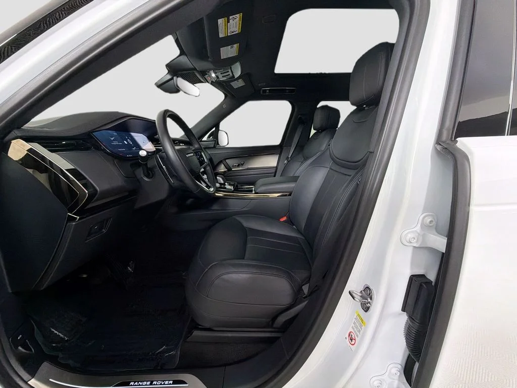 Certified Used 2025 White Land Rover SE image 21