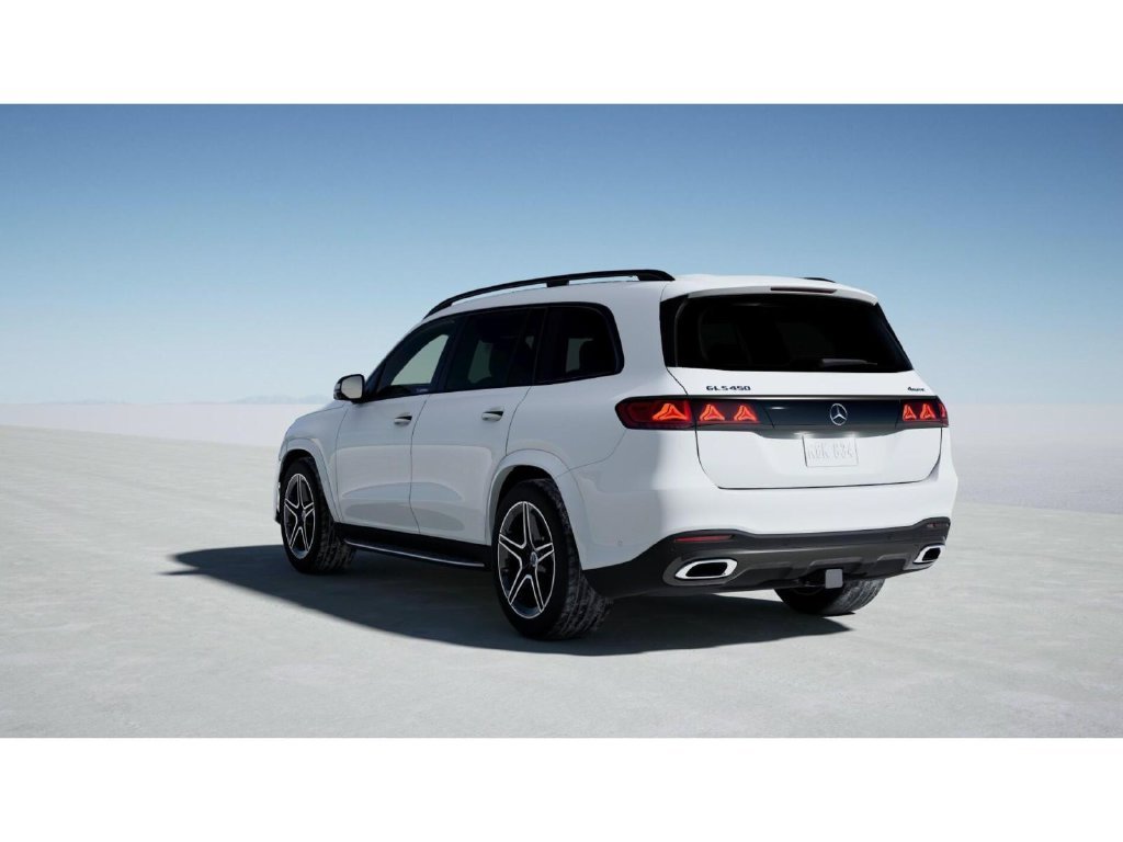 New 2027 Polar White Mercedes-Benz GLS 450 image 28