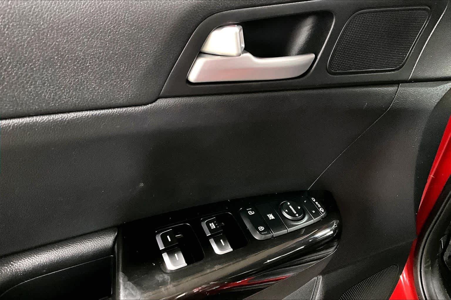 Used 2019 Hyper Red Kia EX image 31