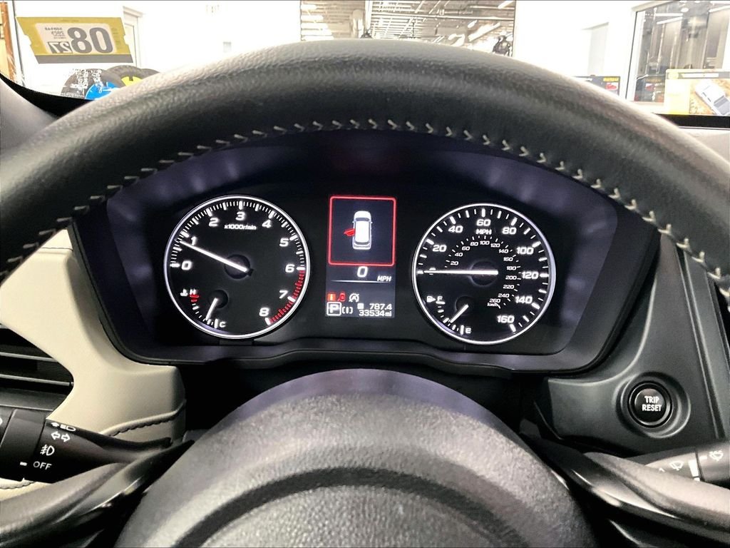 Used 2025 Crystal White Pearl Subaru Premium image 25