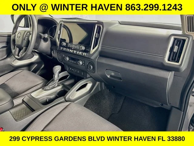 Used 2025 Gray Nissan SV image 26