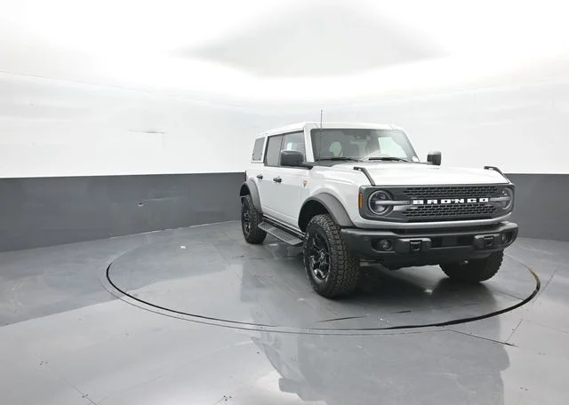 New 2026 Avalanche Gray Ford Badlands® image 2